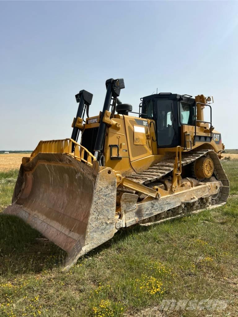 CAT D 8 T Buldozer sobre oruga
