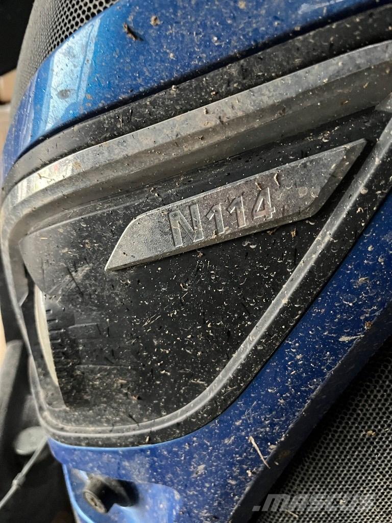 Valtra N114 Tractores