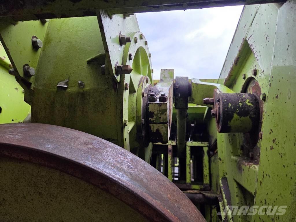 CLAAS Quadrant 1200 Empacadoras cuadradas