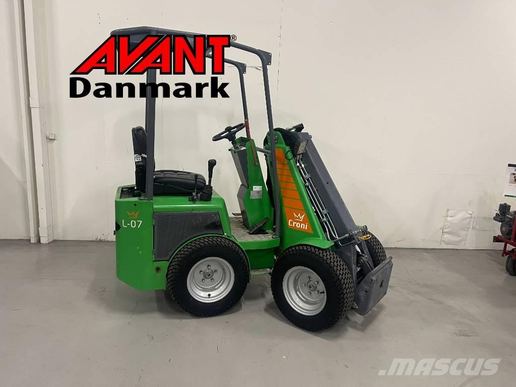 Croni L-07 Palas cargadoras
