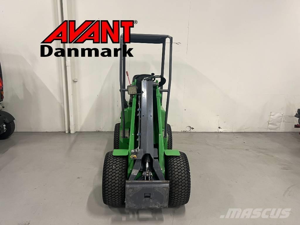 Croni L-07 Palas cargadoras