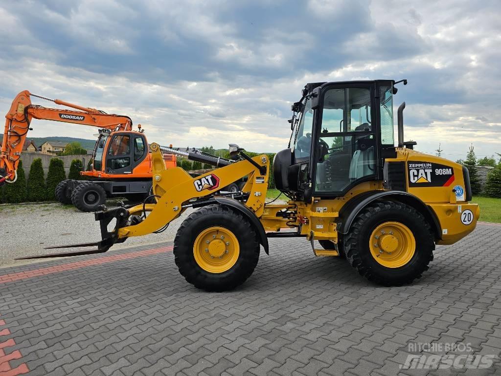 CAT 908 M Cargadoras sobre ruedas