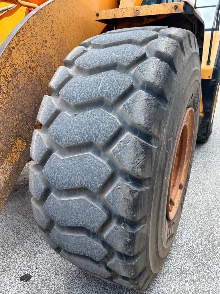 Hyundai HL 970 Cargadoras sobre ruedas