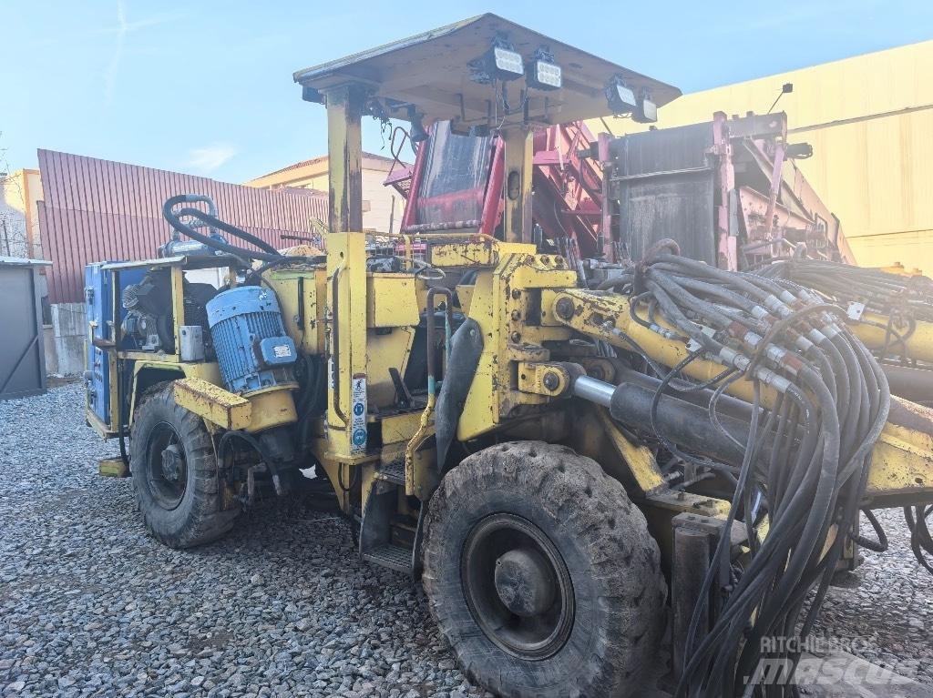 Atlas Copco H 282 Perforadoras de superficie