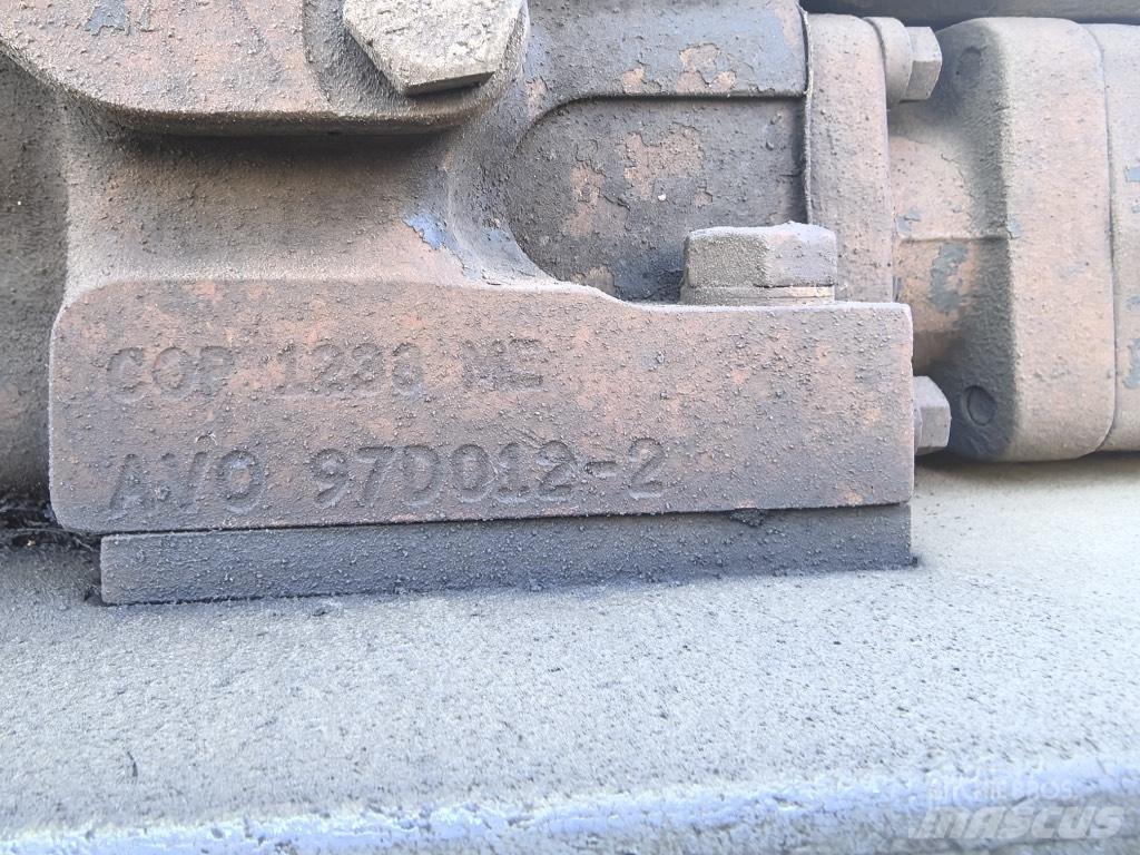 Atlas Copco H 282 Perforadoras de superficie