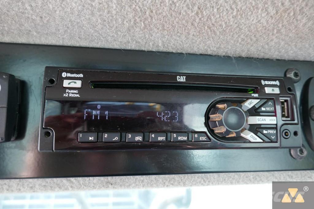 CAT 555D Arrastrador de troncos