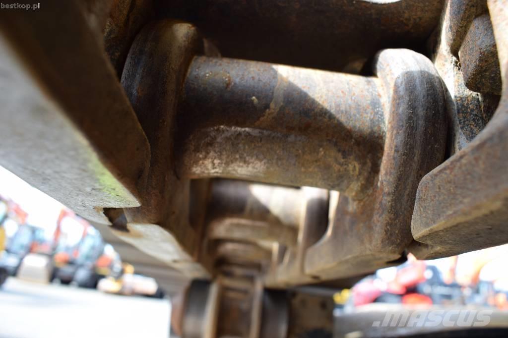 Komatsu PC 210 LC-11 Excavadoras de cadenas
