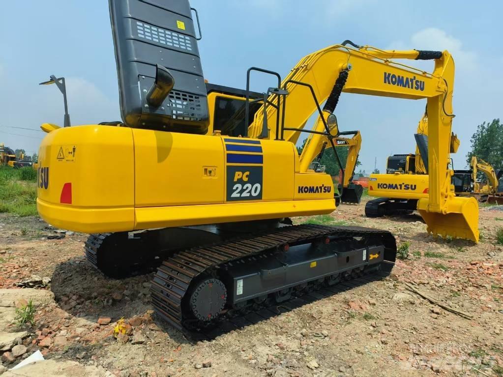 Komatsu PC 220-8 Excavadoras de cadenas