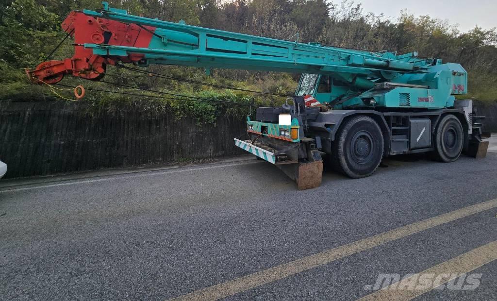 Tadano TR 250 M-5 Grúas autopropulsadas