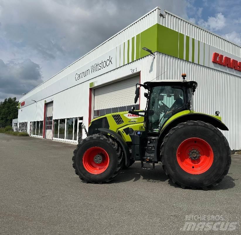 CLAAS Axion 870 Tractores