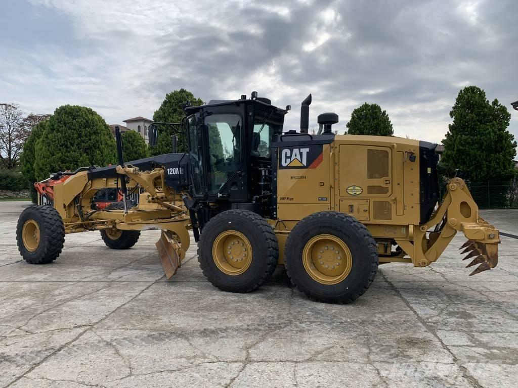 CAT 120 M 2 Motoniveladoras