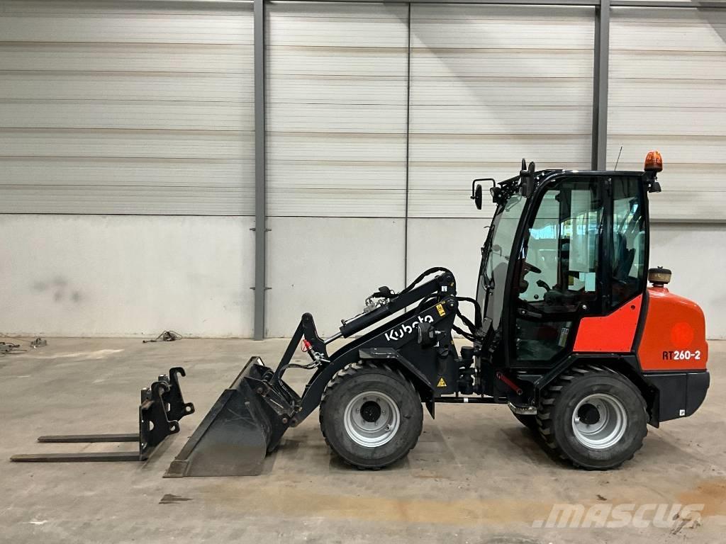 Kubota RT 260-2 Cargadoras sobre ruedas