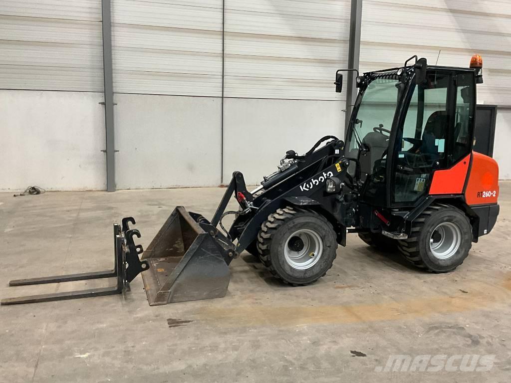 Kubota RT 260-2 Cargadoras sobre ruedas