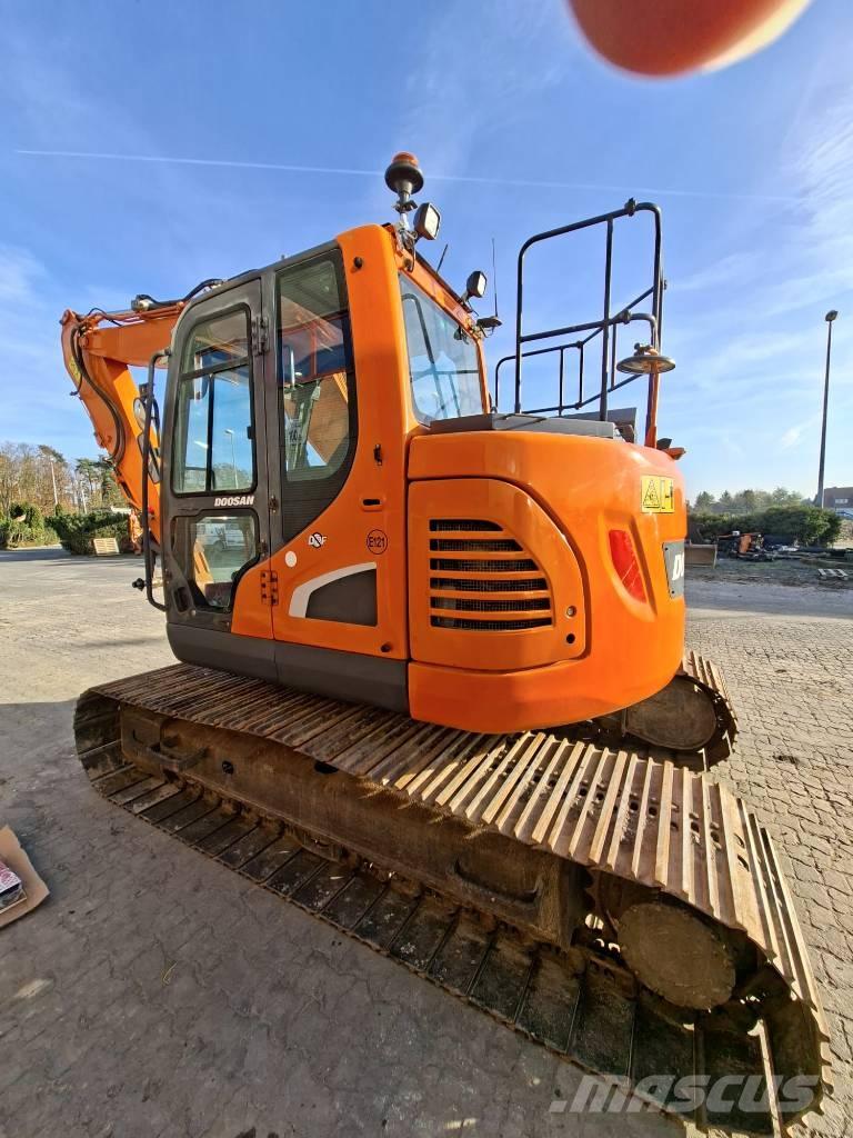 Doosan DX 140 LCR Excavadoras de cadenas