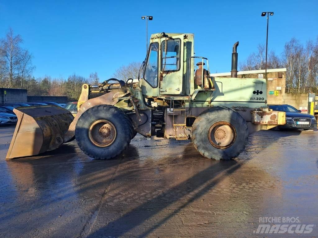 Komatsu WA 320-1 Cargadoras sobre ruedas