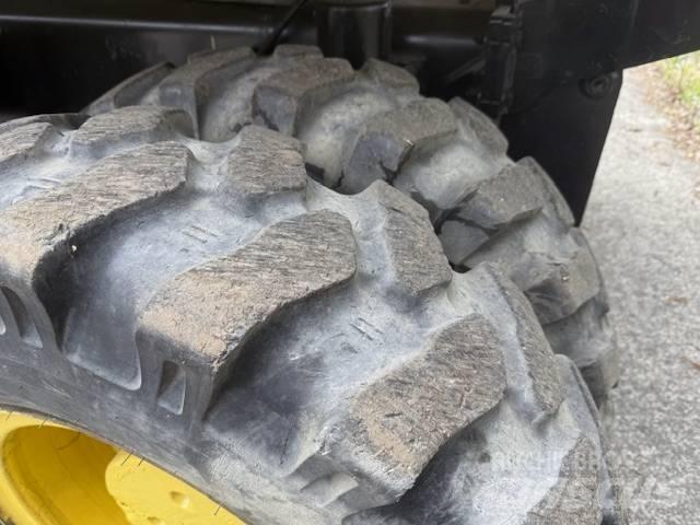 New Holland WE 170 C Excavadoras de ruedas