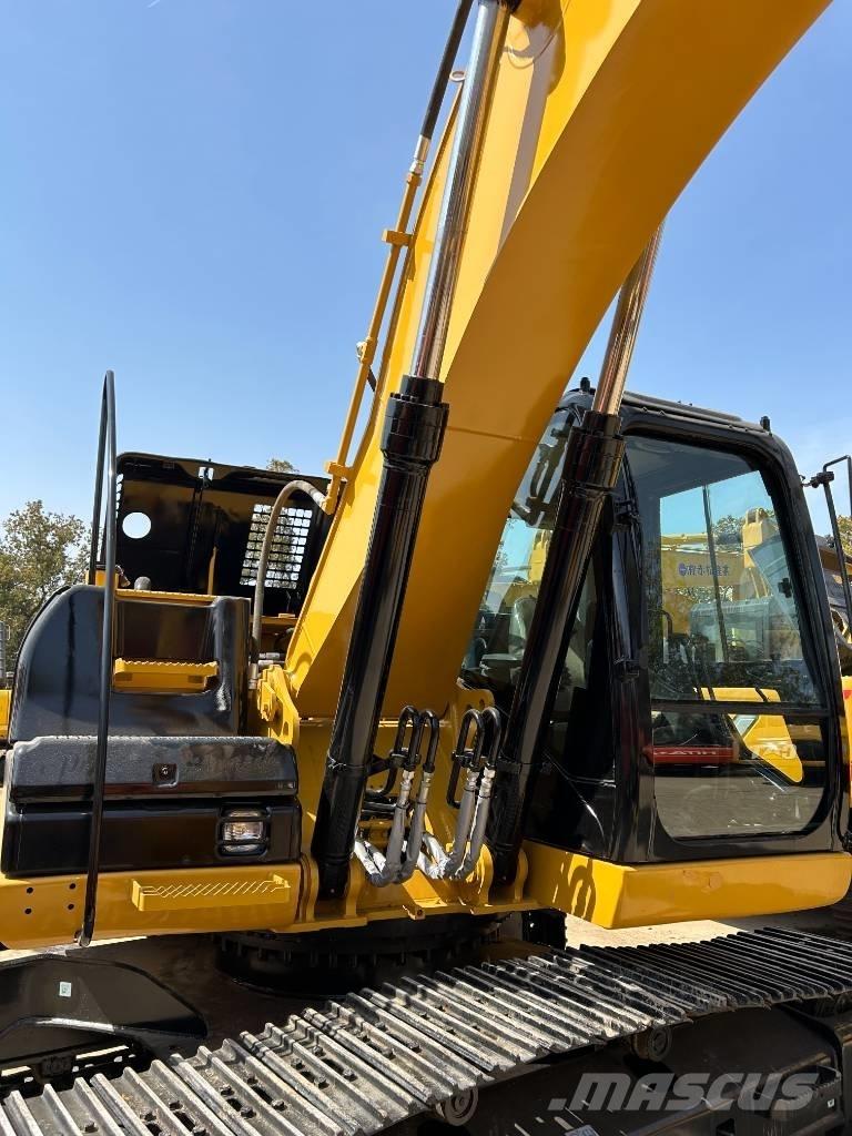 CAT 323 D Excavadoras de cadenas