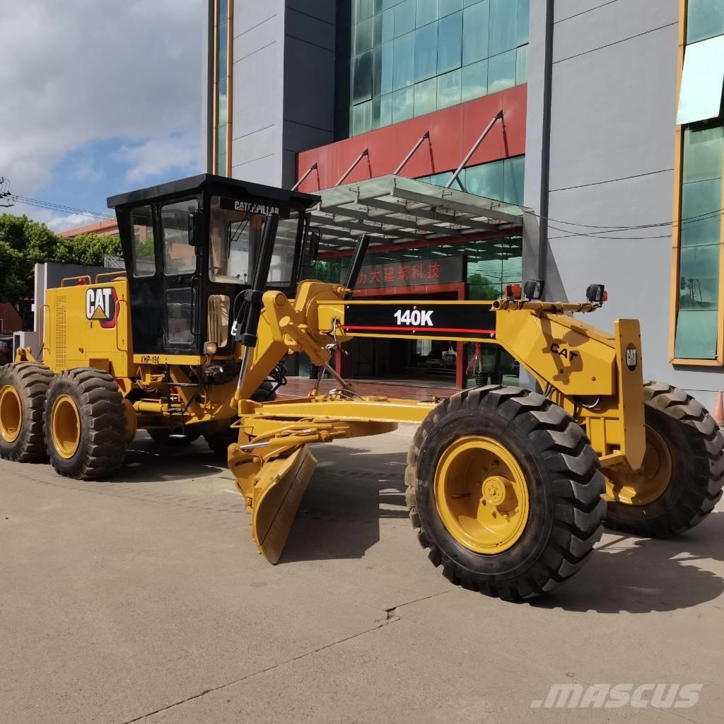 CAT 140k Motoniveladoras