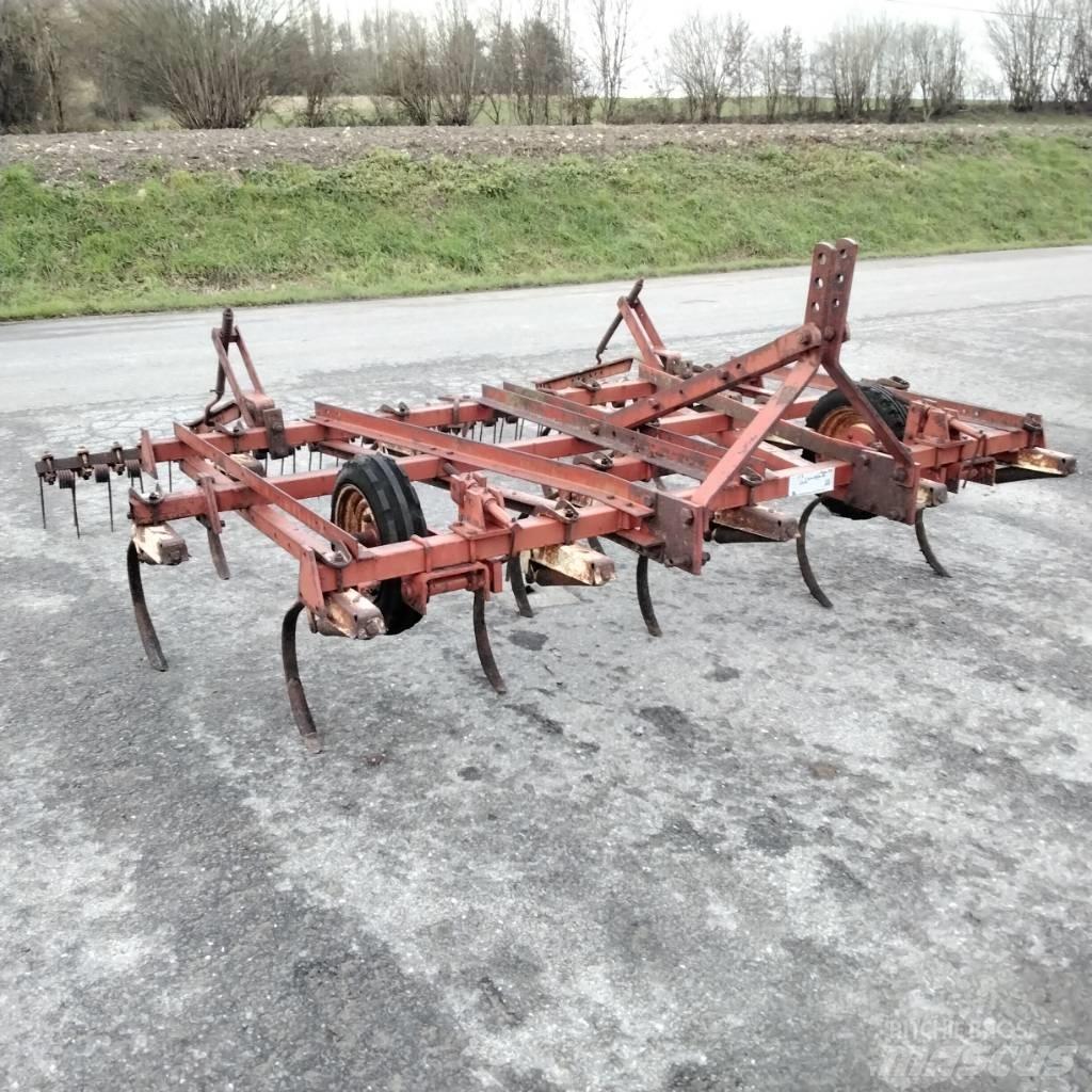 IH 3M Rastras para campos