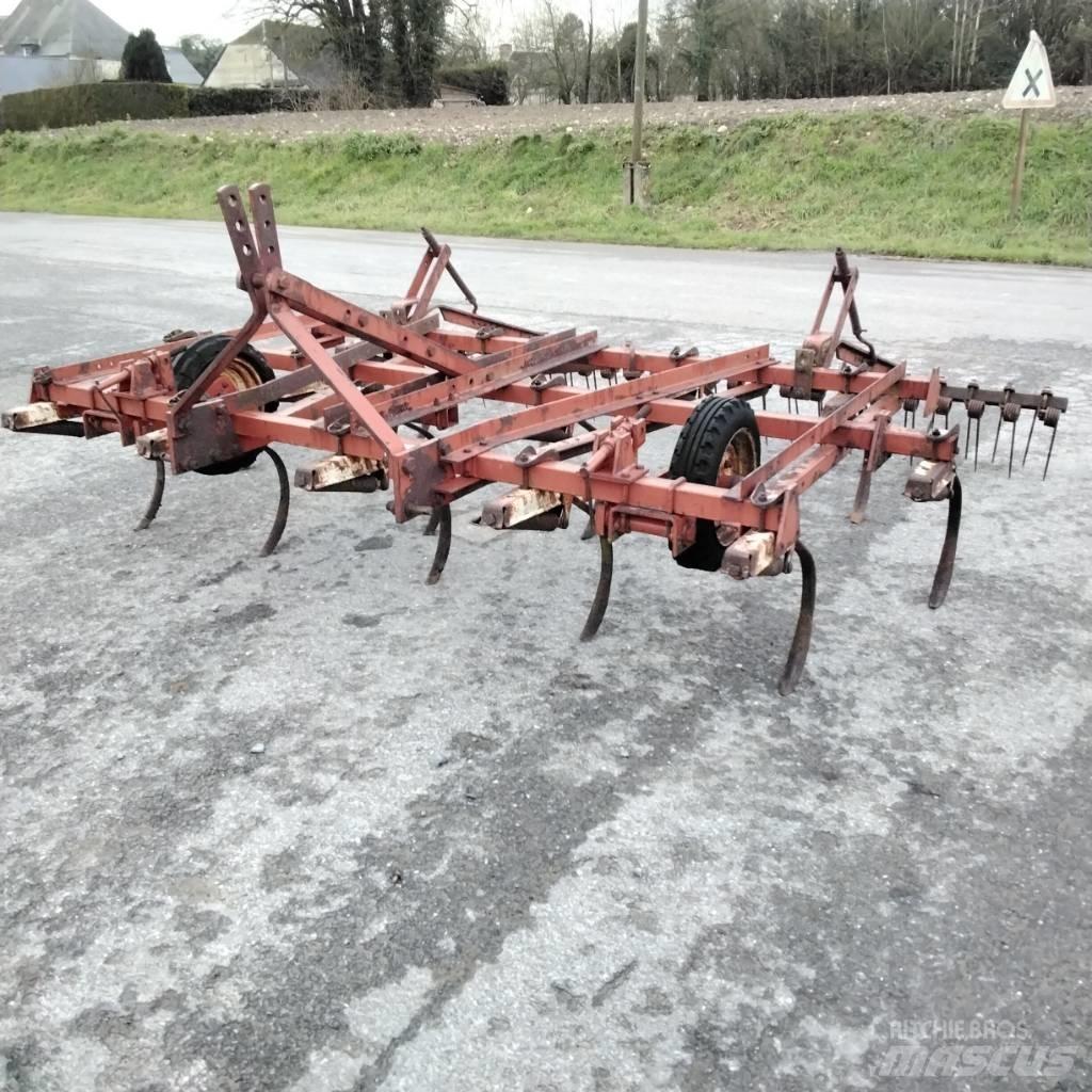 IH 3M Rastras para campos