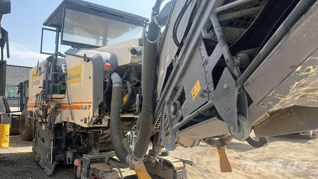 Wirtgen W 200 Máquinas cortadoras de asfalto