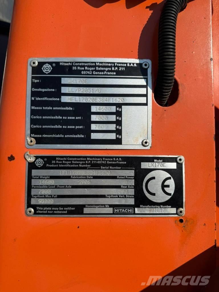 Hitachi LX 170 E Cargadoras sobre ruedas