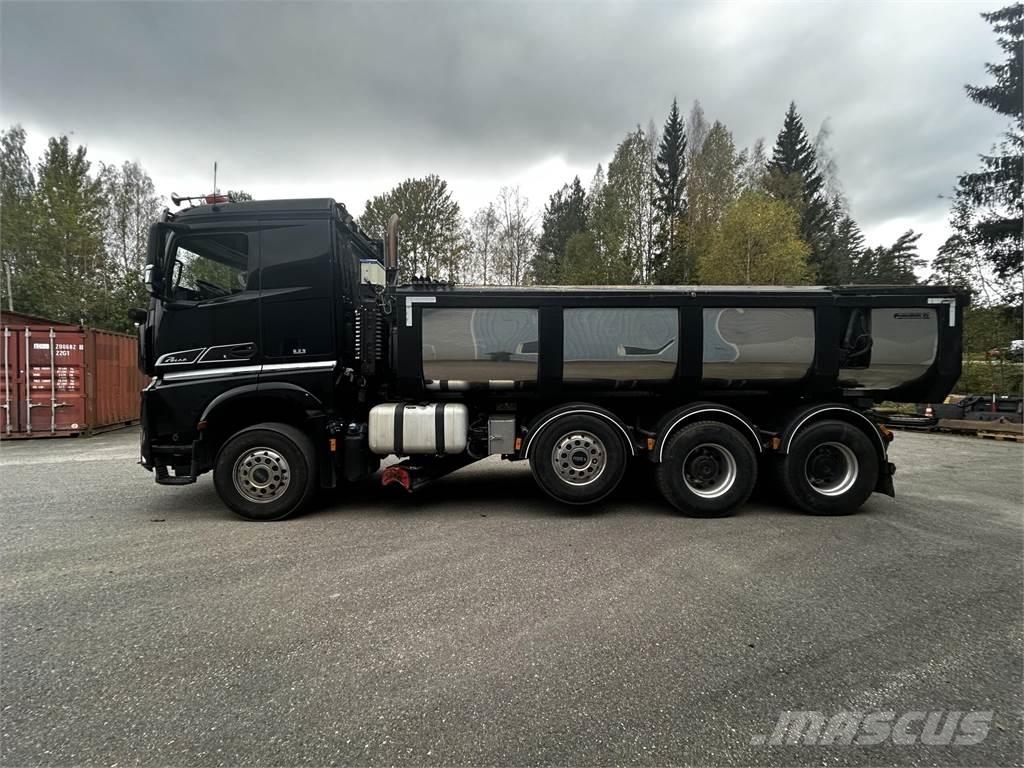 Sisu Polar 625 Vehículos - Taller