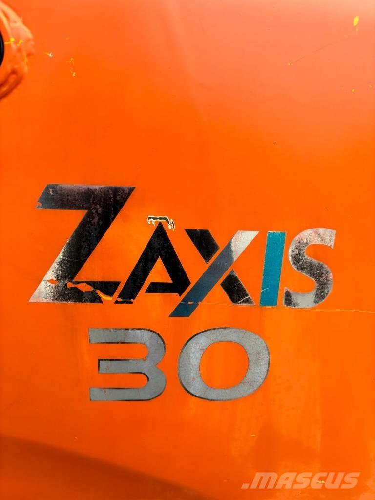 Hitachi ZX 30 Mini excavadoras < 7t