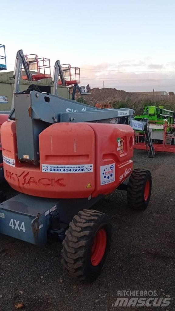 SkyJack SJ 63 AJ Plataforma de trabajo articulada