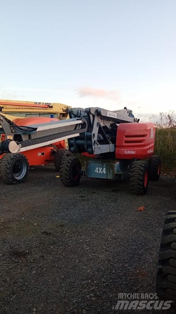 SkyJack SJ 63 AJ Plataforma de trabajo articulada