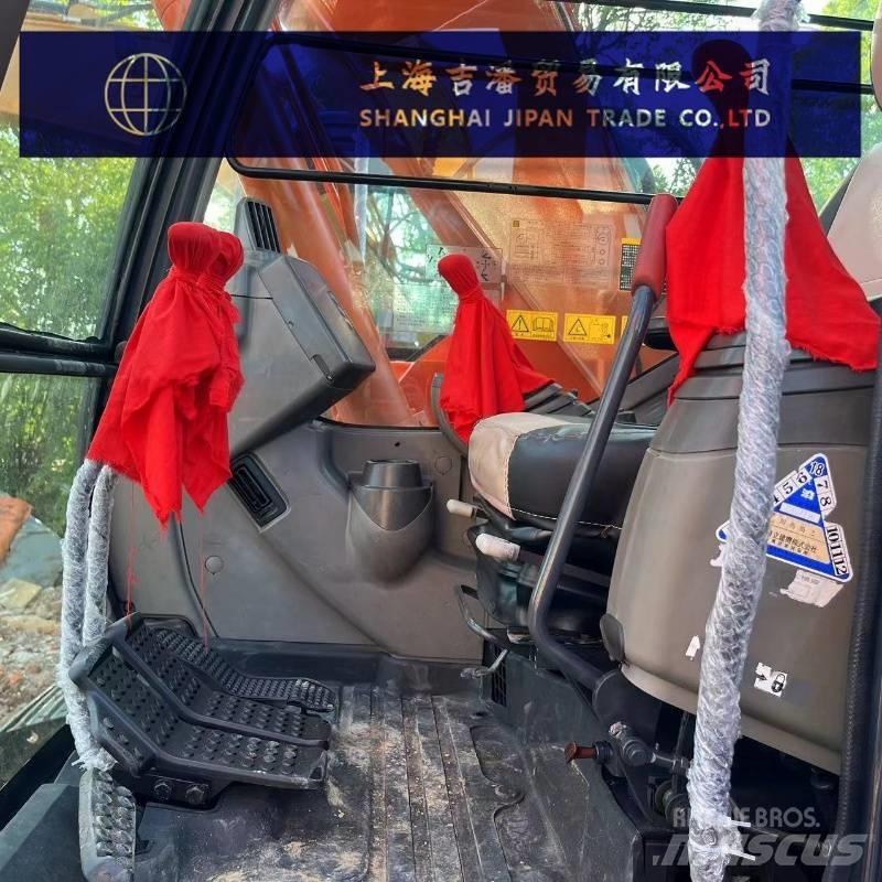 Hitachi ZX 135 Excavadoras 7t - 12t