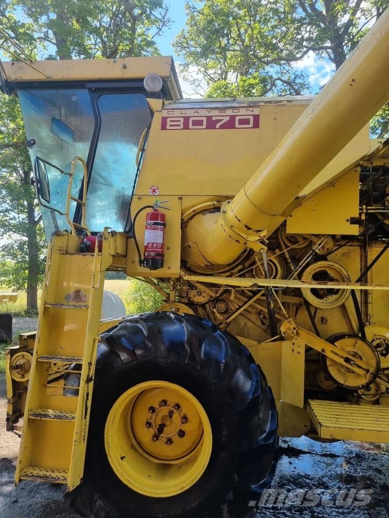 New Holland 8070, 20” Cosechadoras combinadas