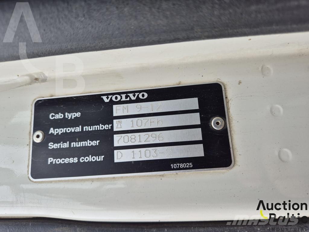 Volvo FM12 Camiones bañeras basculantes o volquetes