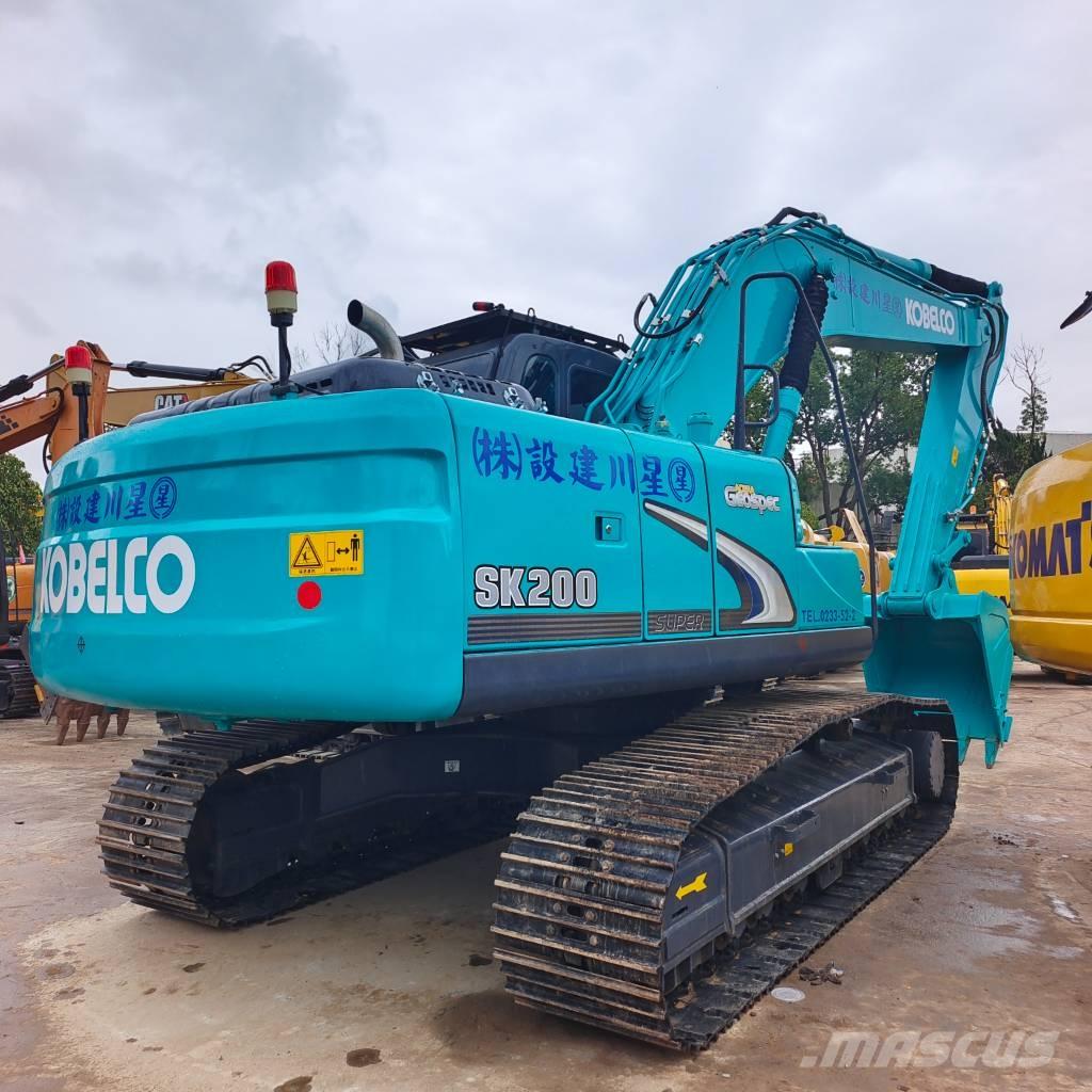 Kobelco SK200-8 Excavadoras de cadenas