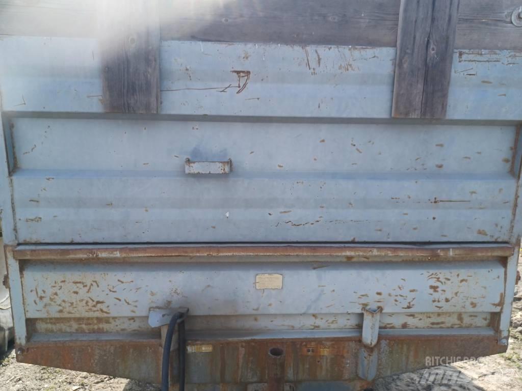 Tuhti T65 Remolque para grano