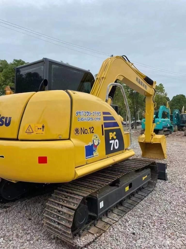 Komatsu PC 70-8 Excavadoras de cadenas