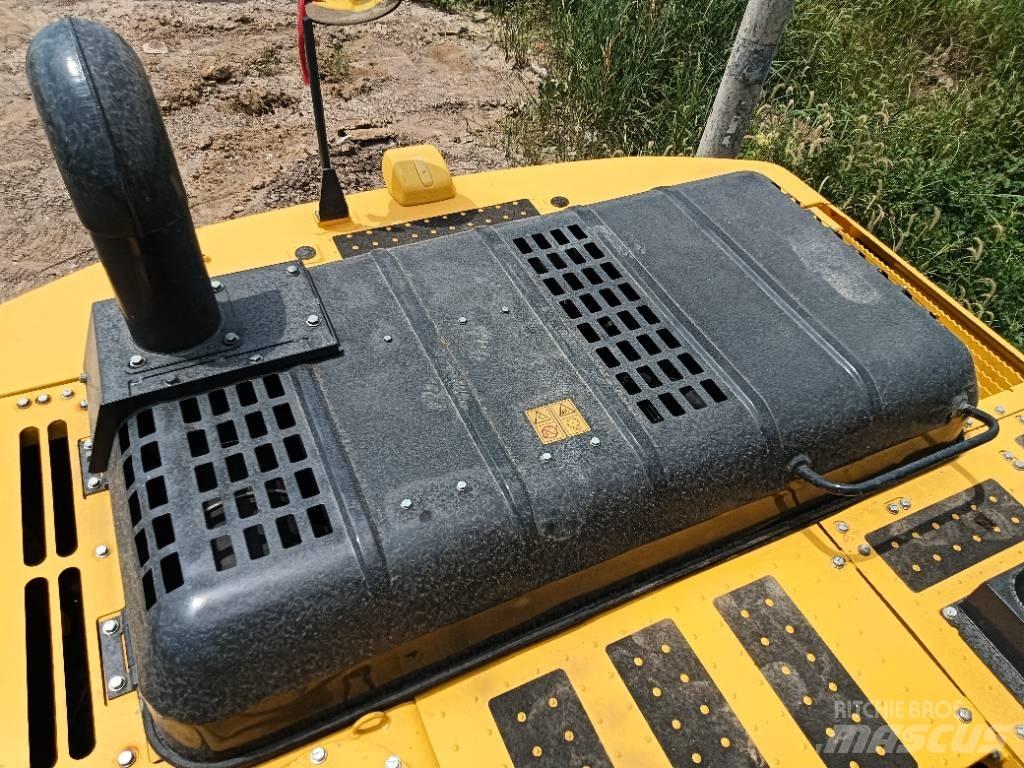Komatsu PC 240 Excavadoras de cadenas
