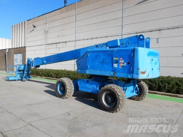 Aichi SP21AJ Plataformas de trabajo telescópica