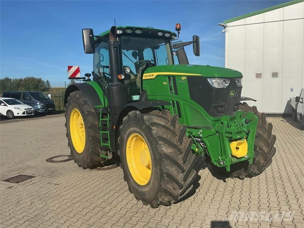 John Deere 6R 250 Tractores