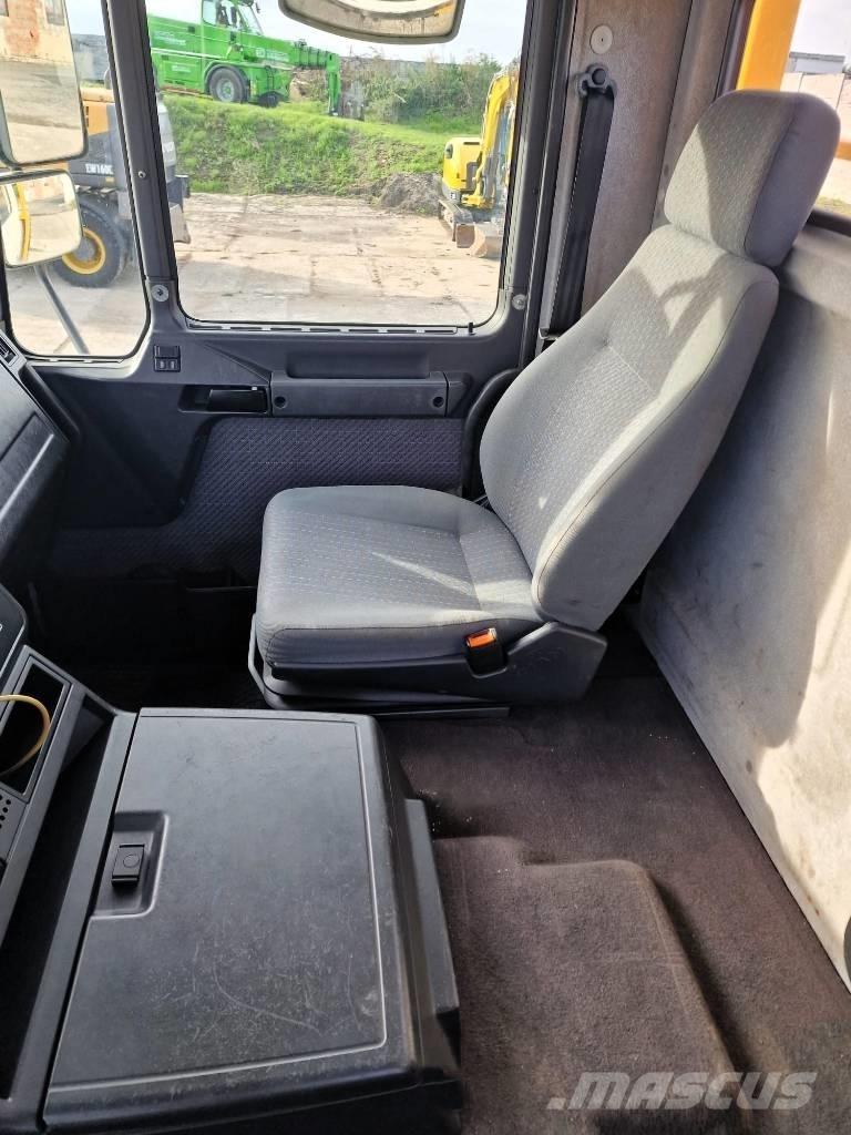 MAN ME 220 B Camiones portacoches