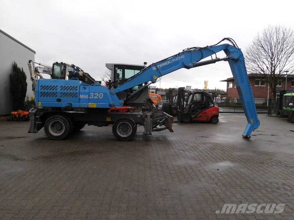 Fuchs MHL 320 Excavadoras de manutención