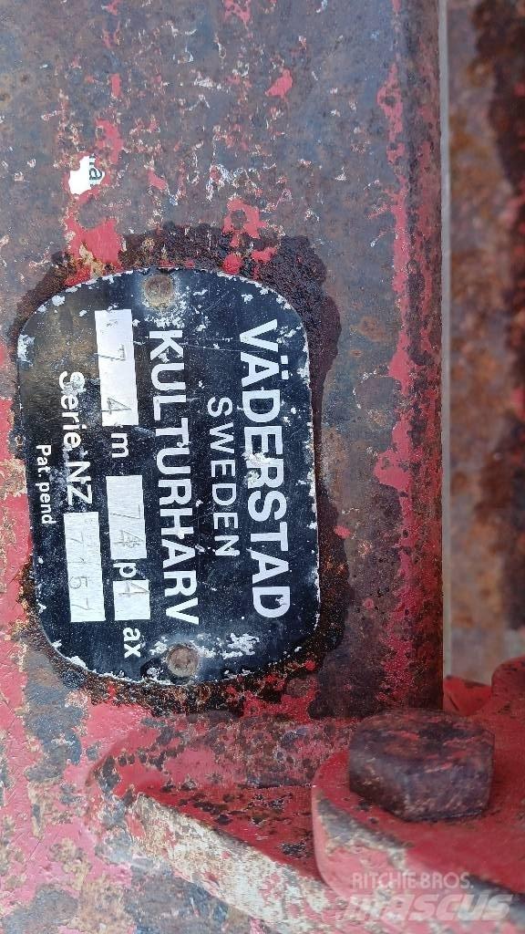 Väderstad NZ    7,4m Gradas