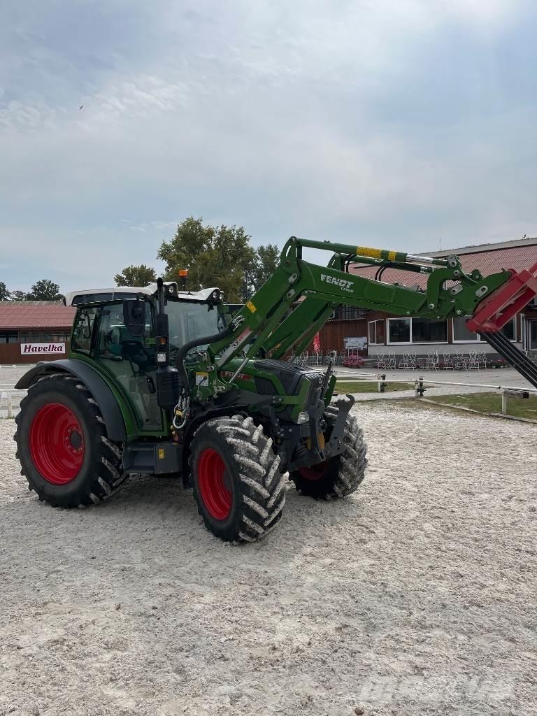 Fendt 211 Vario Tractores