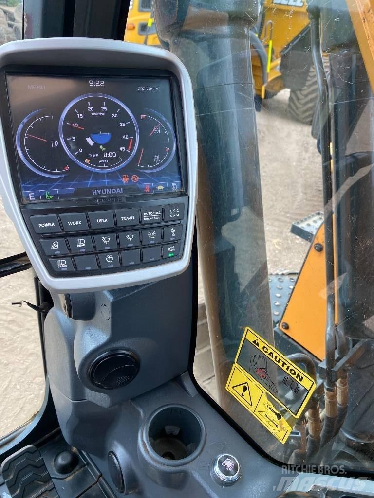 Hyundai HX130 LCR Excavadoras de cadenas