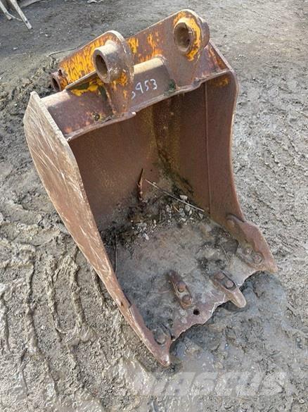  2' BUCKET, 45mm PINS Cucharones