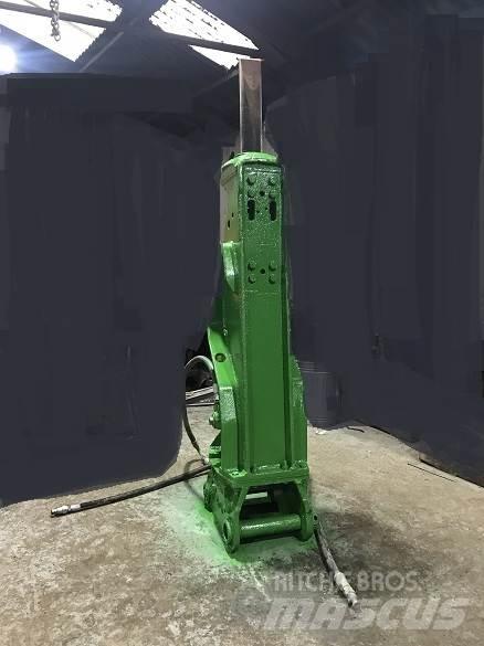  BREAKER MOTEBERT Construcción - Otros