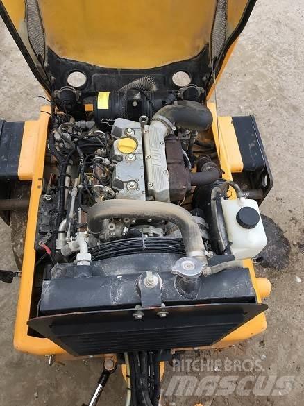 JCB ROLLER VMT 260 Rodillos de doble tambor