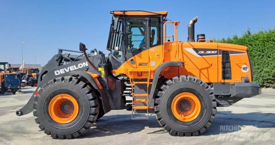 Doosan DL300-5 Cargadoras sobre ruedas