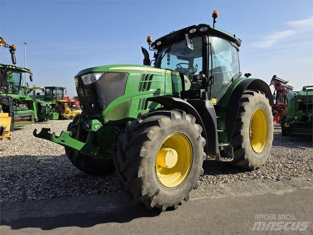 John Deere 6210R Tractores