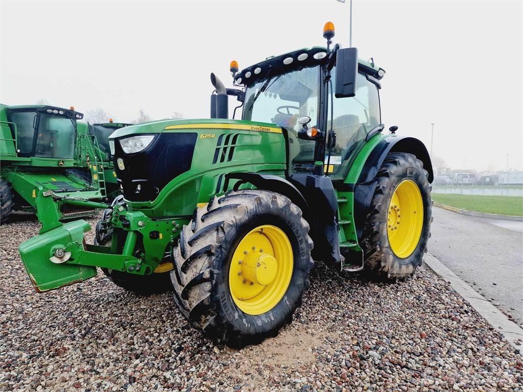 John Deere 6215R Tractores